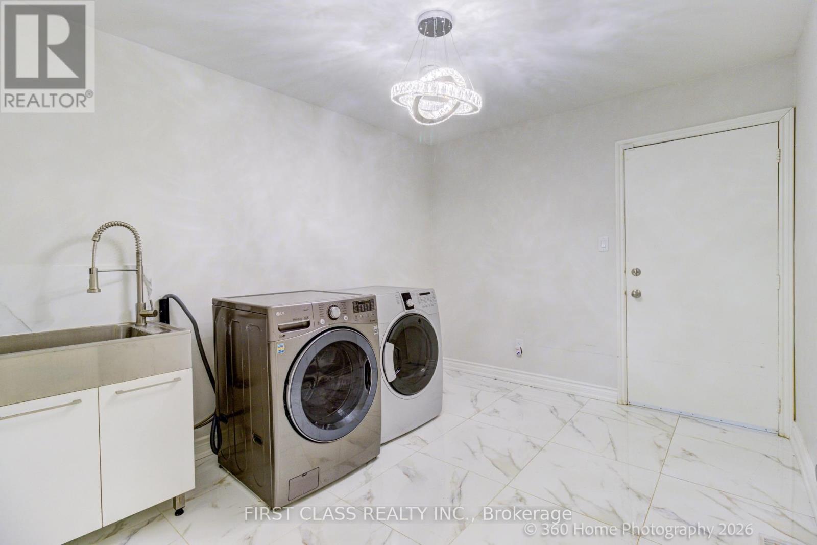 Detached at 1201 KINGDALE ROAD, Newmarket