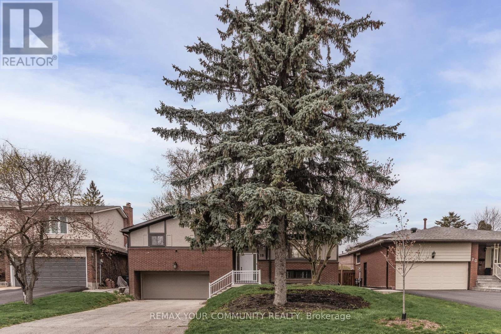Detached at 18 IRONSHIELD CRESCENT, Markham