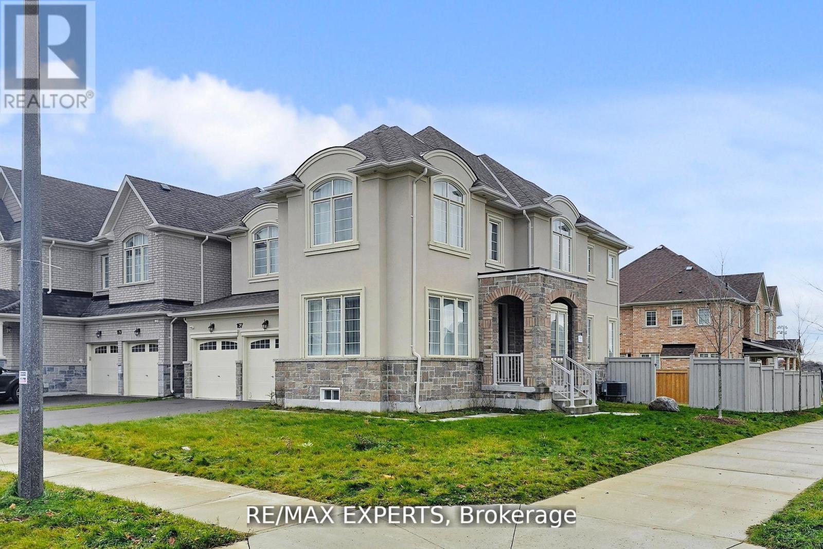 Detached at 167 FREDERICK PEARSON STREET, East Gwillimbury