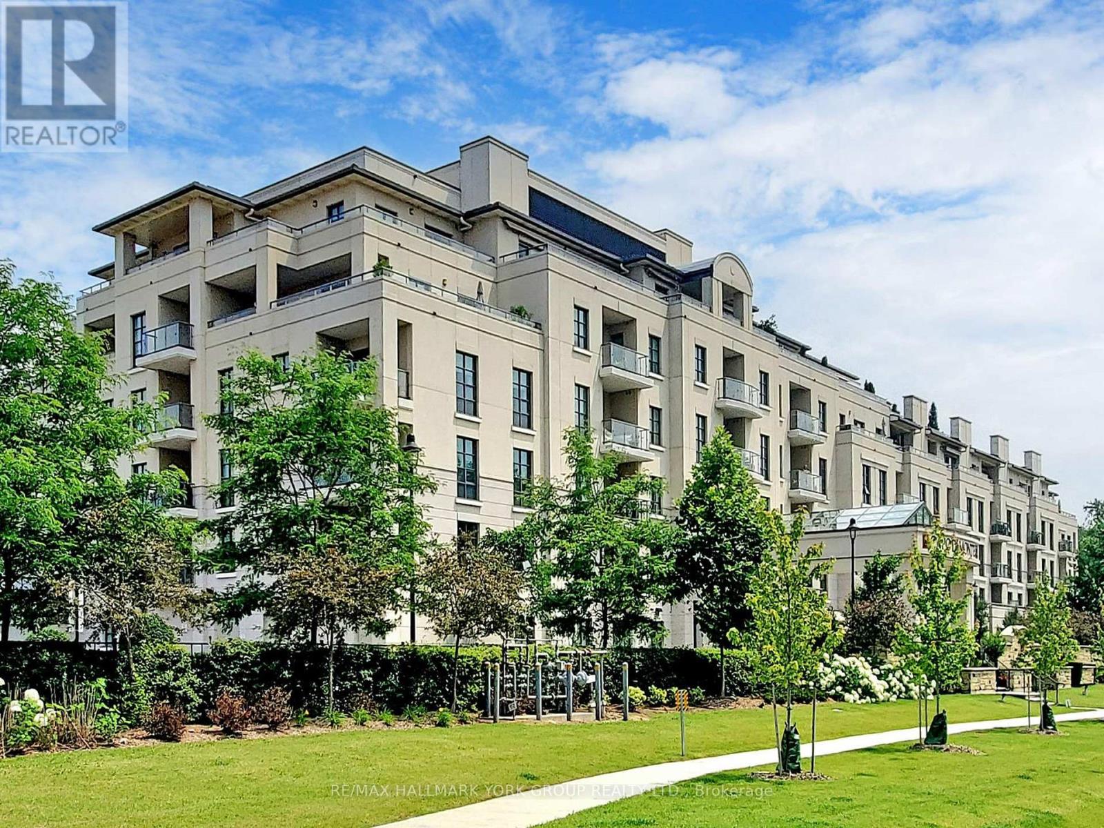 Apartment at 411 - 9909 PINE VALLEY DRIVE, Vaughan (Vellore Village)