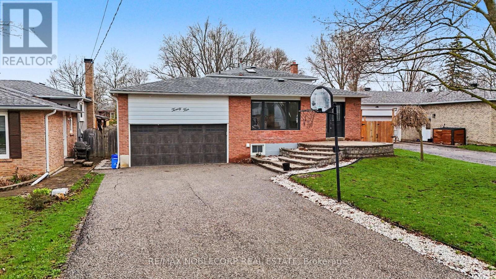 Detached at 24 MAPLE AVENUE W, New Tecumseth (Beeton)