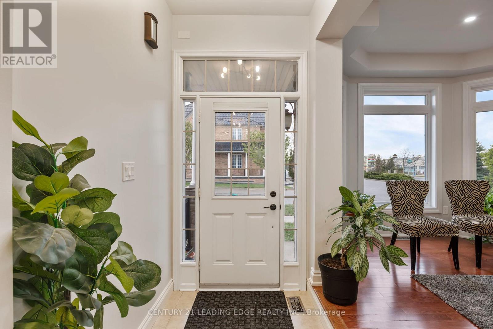 Detached at 114 STONECHURCH CRESCENT, Markham