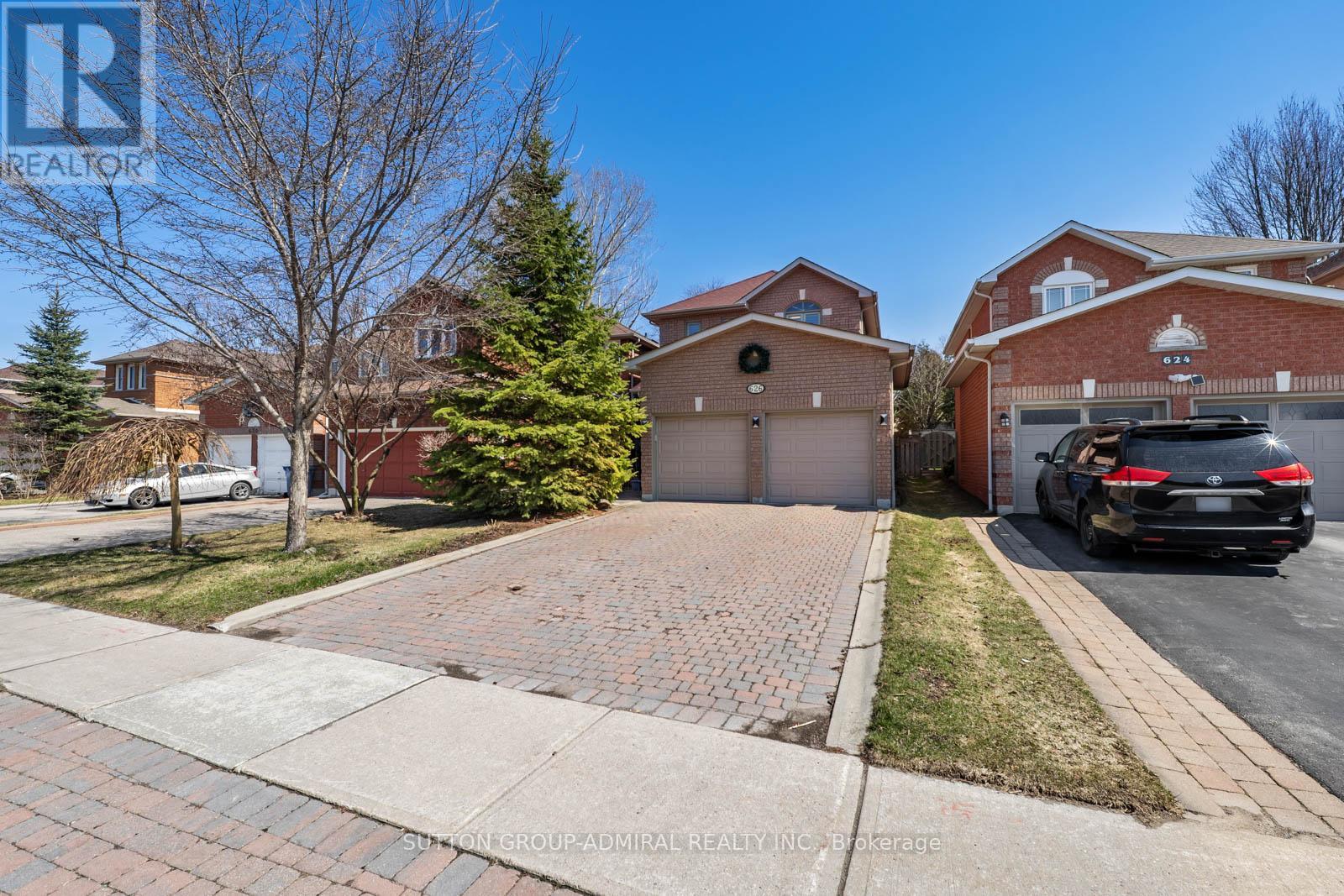 Detached at 626 COLLEGE MANOR DRIVE, Newmarket (Gorham-College Manor)