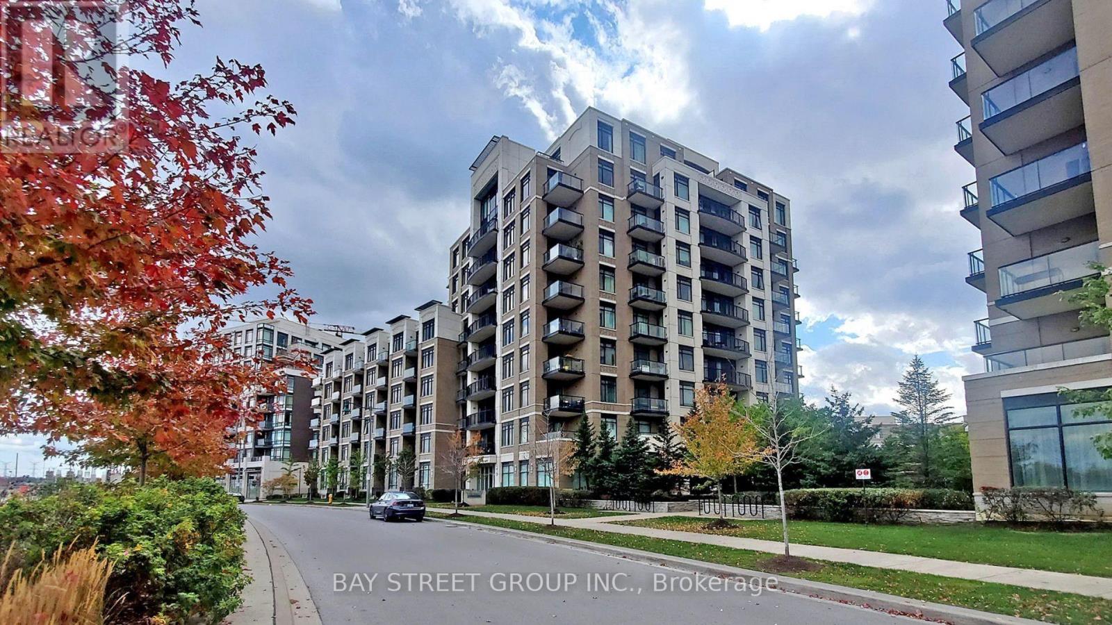 Apartment at 904 - 111 UPPER DUKE CRESCENT, Markham (Unionville)