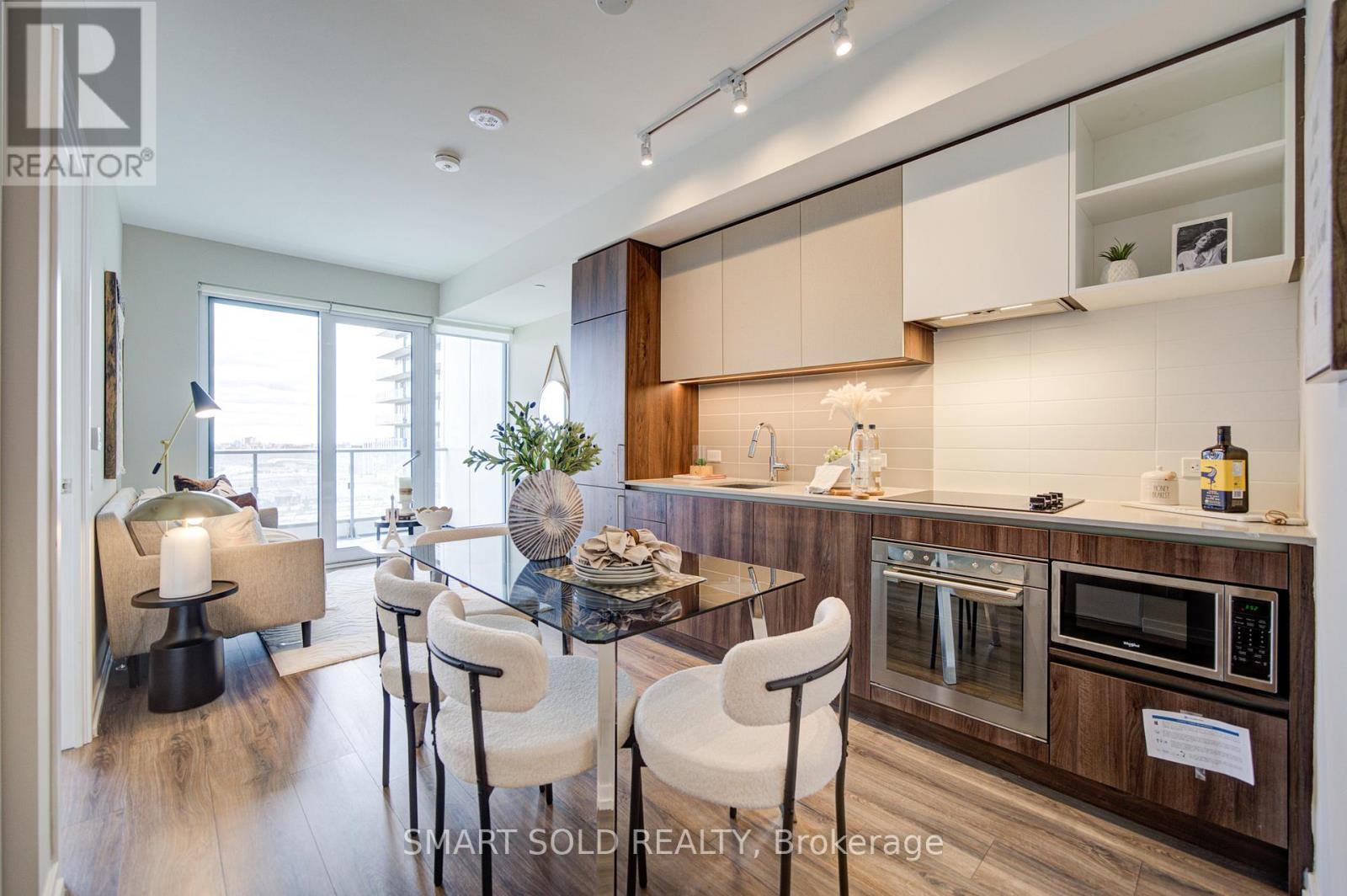 Apartment at 1807 - 1000 PORTAGE PARKWAY, Vaughan (Vaughan Corporate Centre)