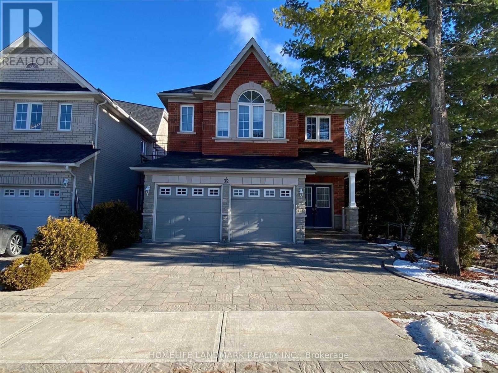 Detached at LOWER - 32 ESCAPADE DRIVE, Richmond Hill (Jefferson)