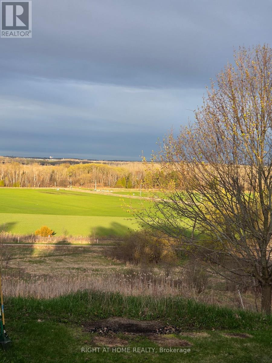 Detached at 37 SUNRISE CIRCLE, Bradford West Gwillimbury