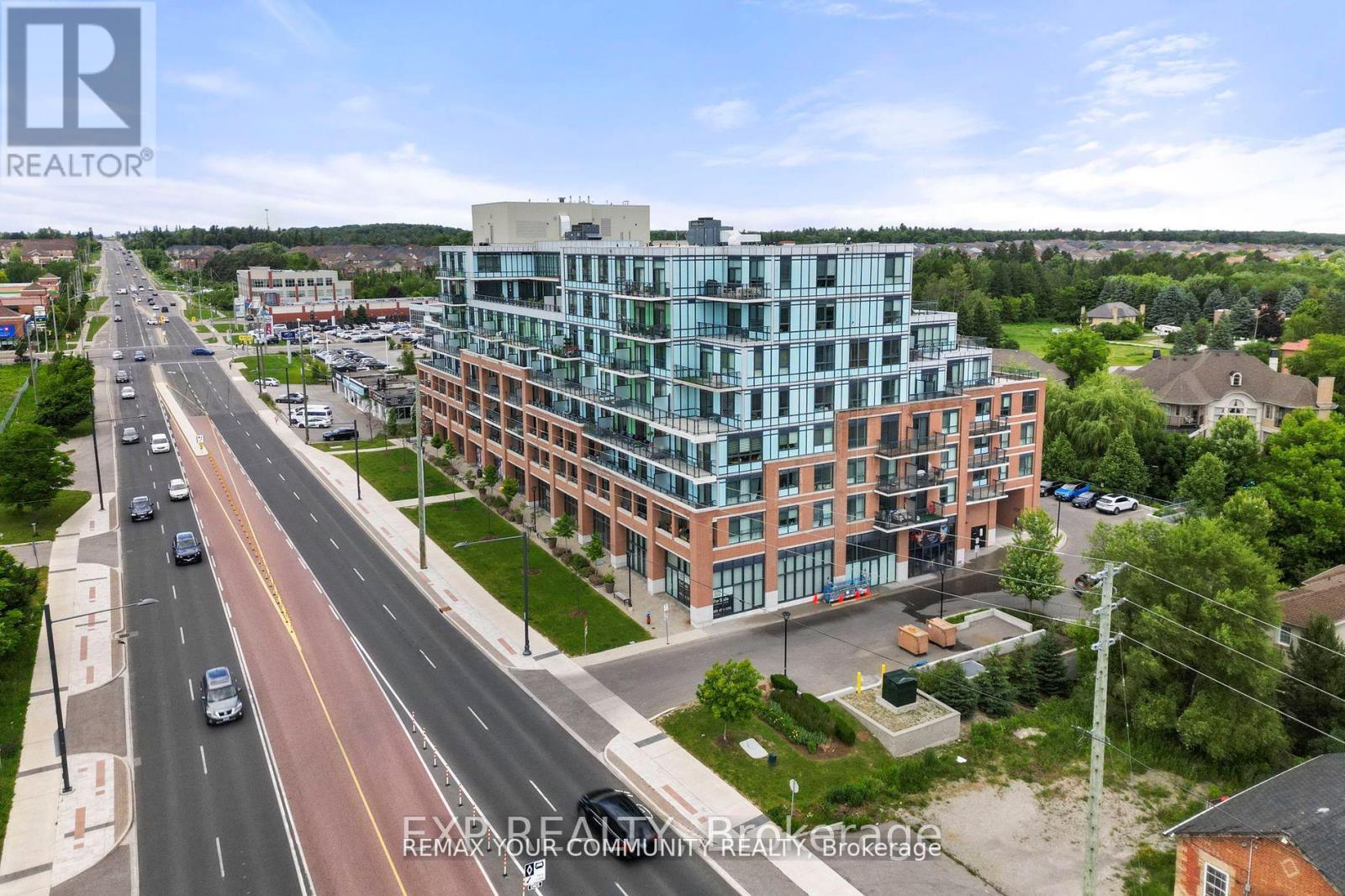 Apartment at 107 - 11611 YONGE STREET, Richmond Hill (Jefferson)
