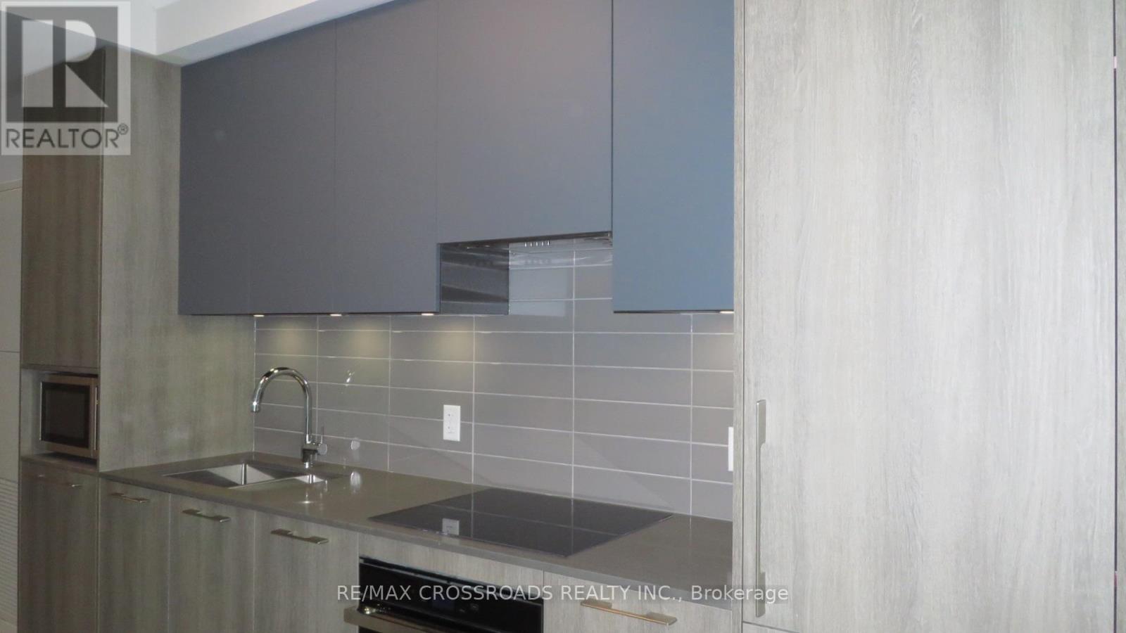 Apartment at 610 - 18 WATER WALK DRIVE, Markham