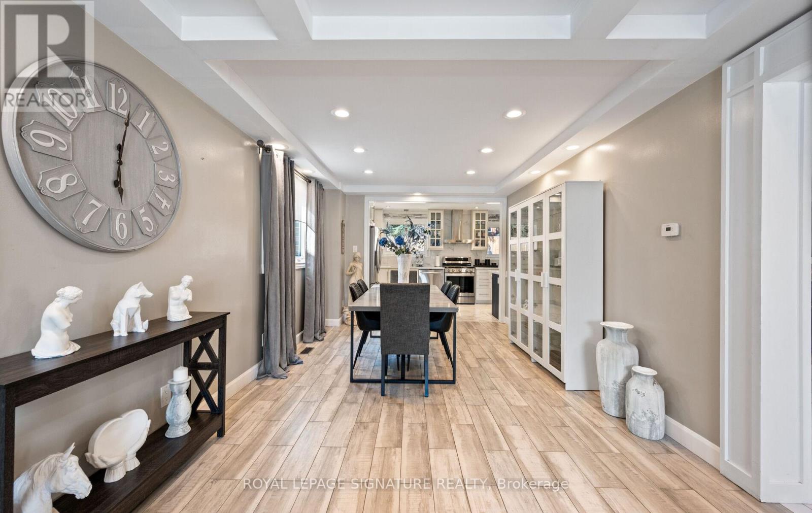 Detached at 250 PLYMOUTH TRAIL, Newmarket
