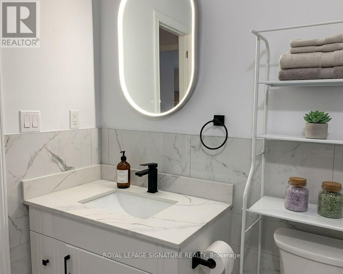 Detached at BASEMENT - 21 NAVY COURT, Vaughan (Vellore Village)