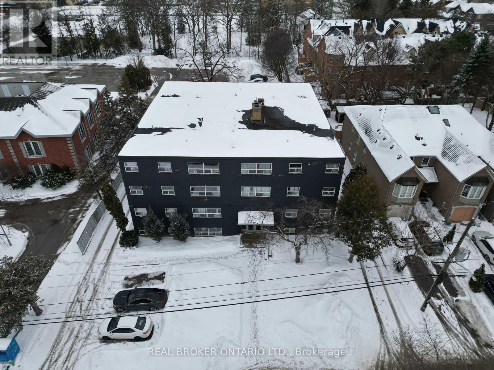Apartment at 2B - 50 BENSON AVENUE, Richmond Hill (Mill Pond)