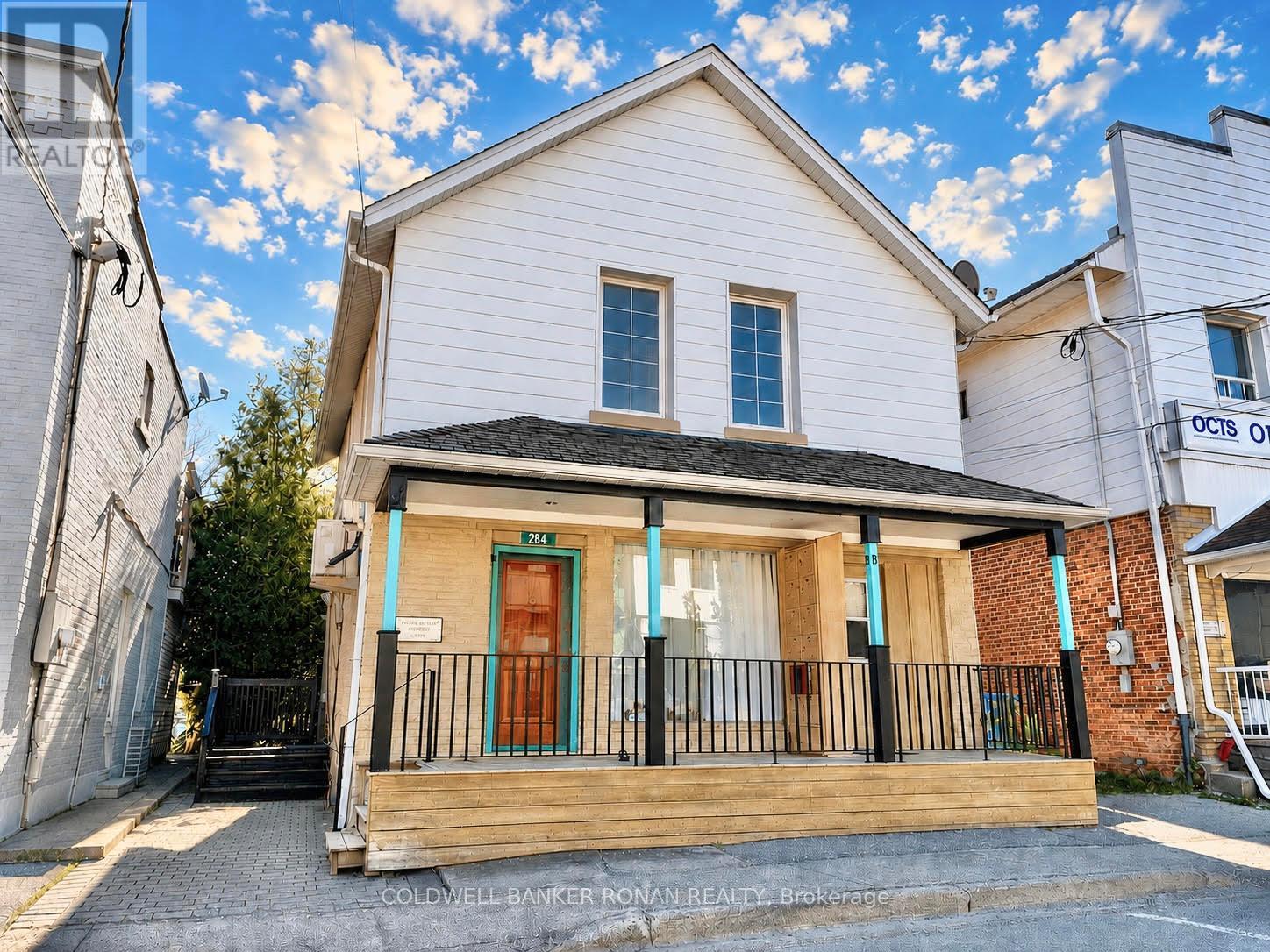 Detached at 284 MAIN STREET, King (Schomberg)