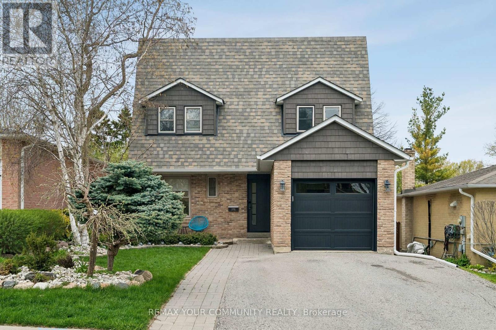 Detached at 201 LLOYD AVENUE, Newmarket (Central Newmarket)