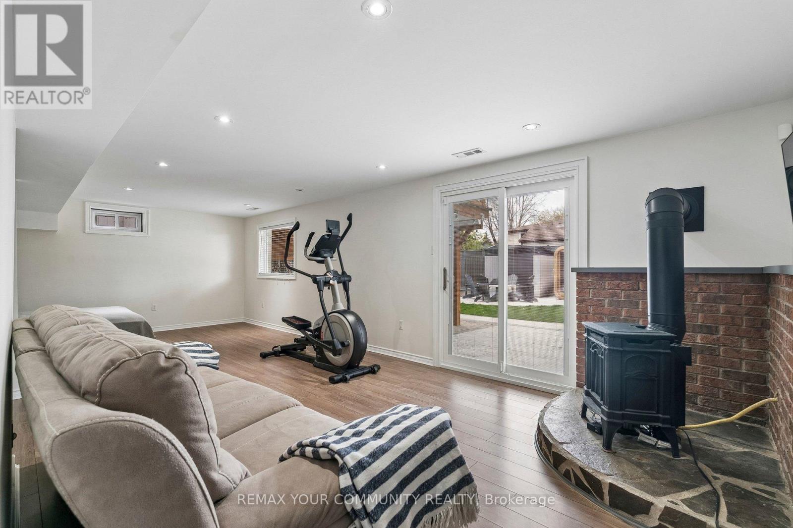 Detached at 201 LLOYD AVENUE, Newmarket