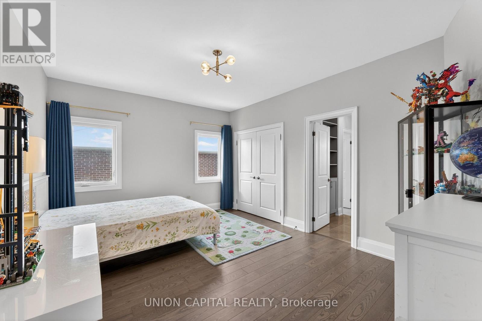Detached at 29 ELM GROVE AVENUE, Richmond Hill