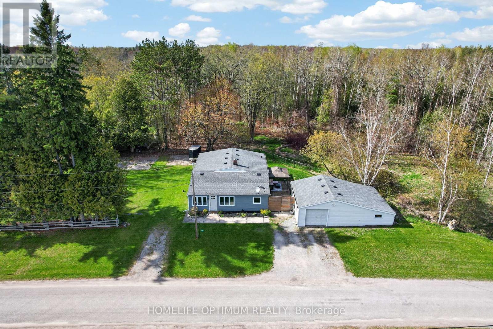 Detached at 5670 THOMAS DRIVE, Georgina (Baldwin)
