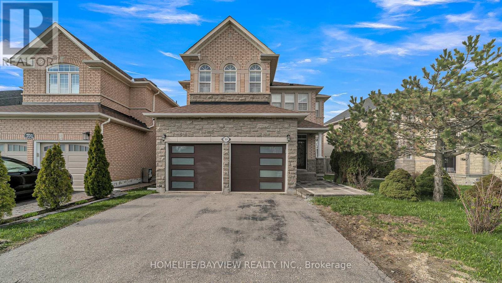 Detached at 99 RED CARDINAL TRAIL, Richmond Hill (Oak Ridges)