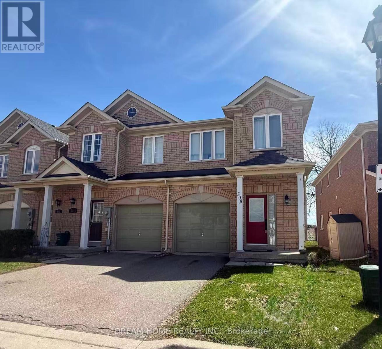 Townhouse at 208 TOM TAYLOR CRESCENT, Newmarket (Summerhill Estates)