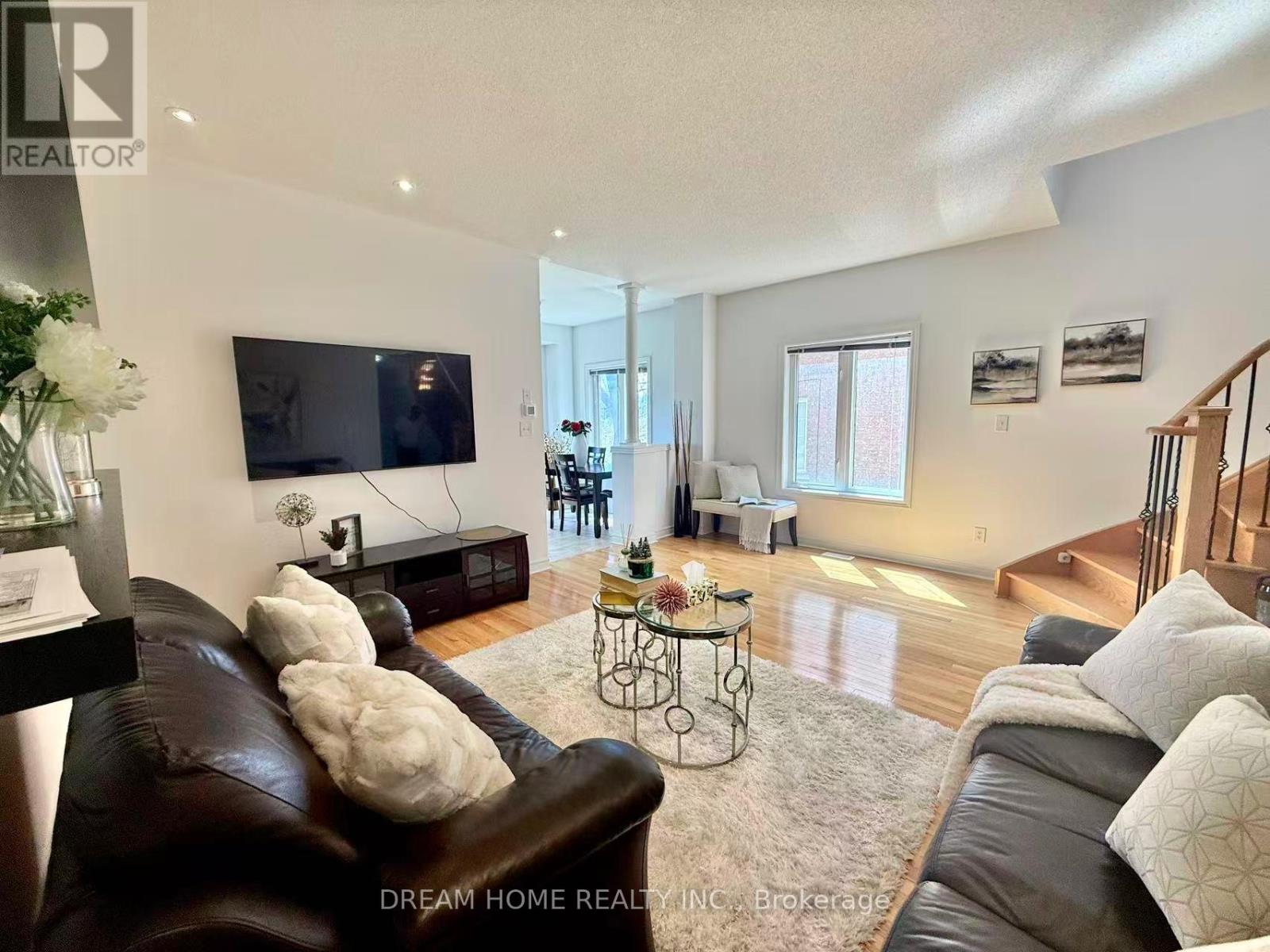 Townhouse at 208 TOM TAYLOR CRESCENT, Newmarket