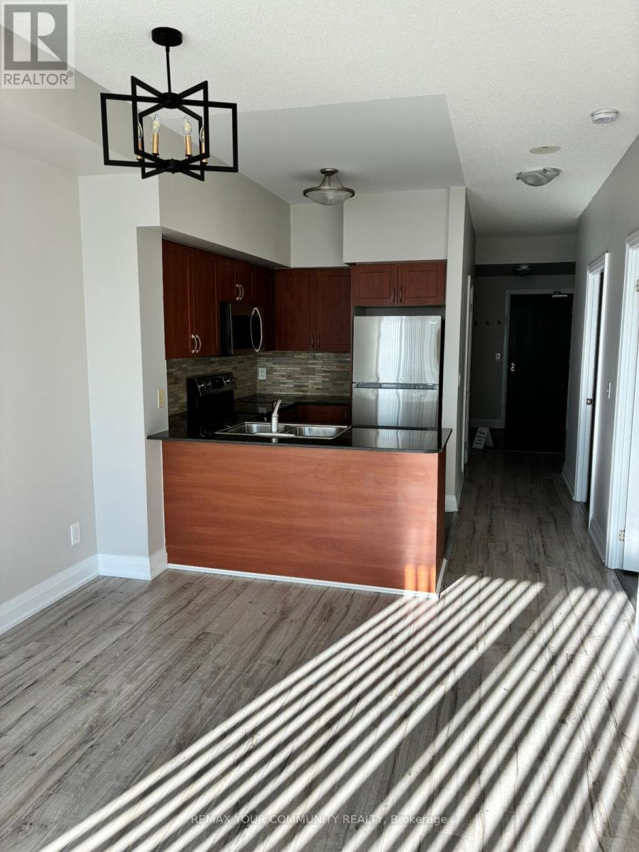 Apartment at 1110 - 20 NORTH PARK ROAD, Vaughan (Beverley Glen)