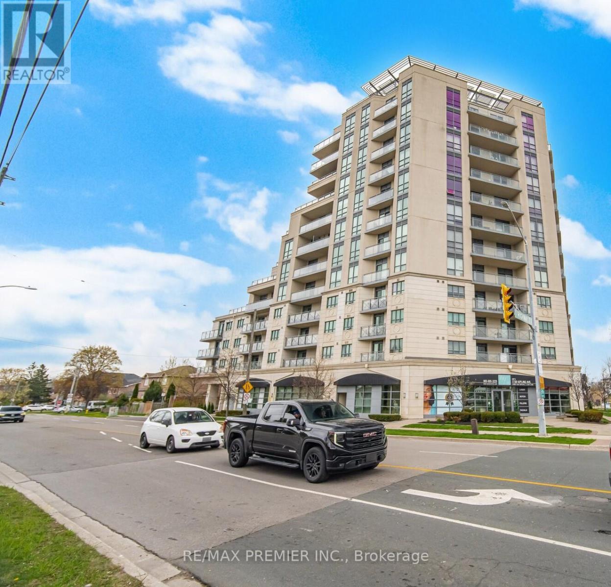 Apartment at 203 - 7730 KIPLING AVENUE, Vaughan (Vaughan Grove)