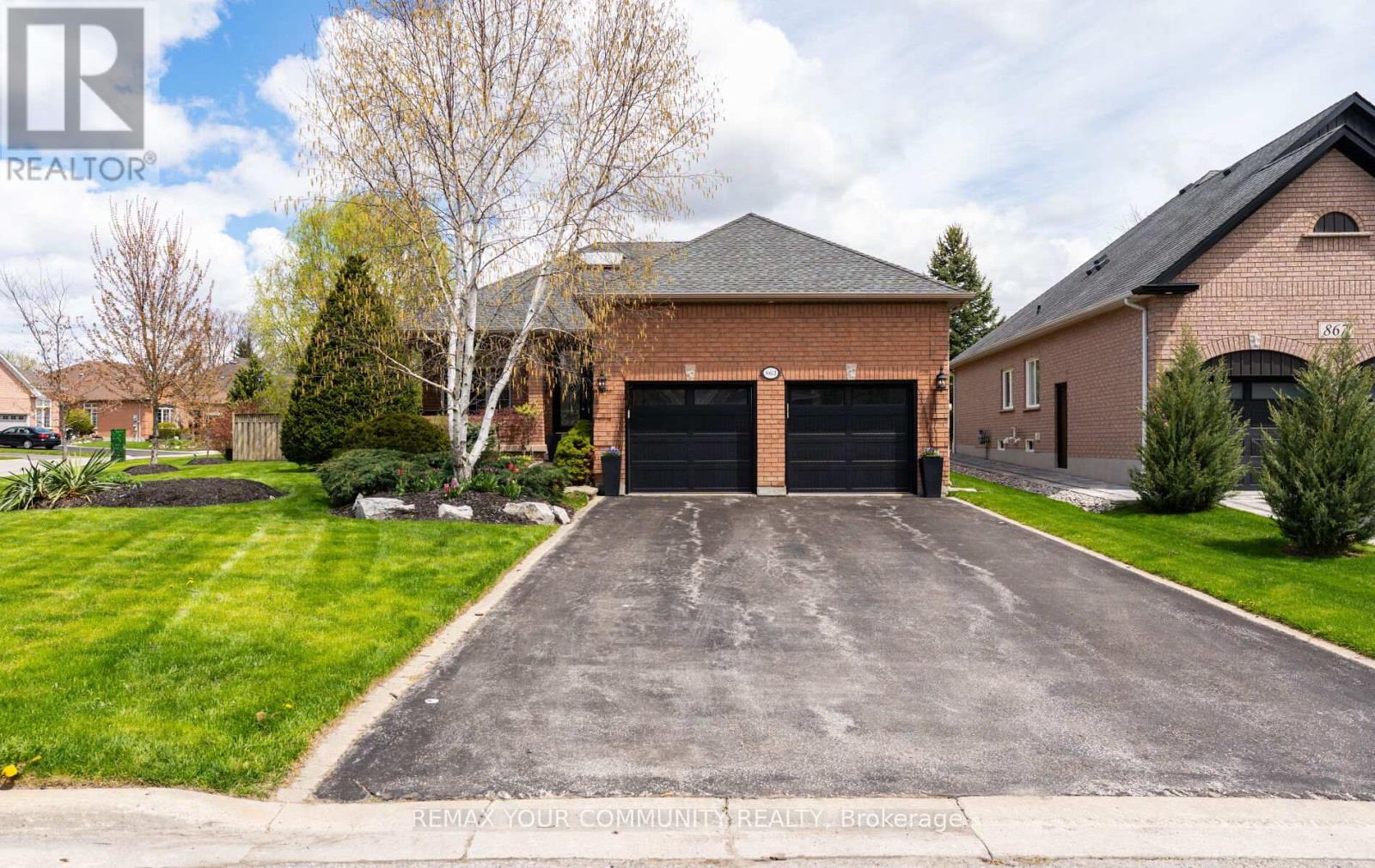 Detached at 863 SHADRACH DRIVE, Newmarket (Stonehaven-Wyndham)