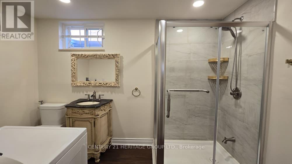 Detached at BSMT - 9 ADDISON STREET, Richmond Hill