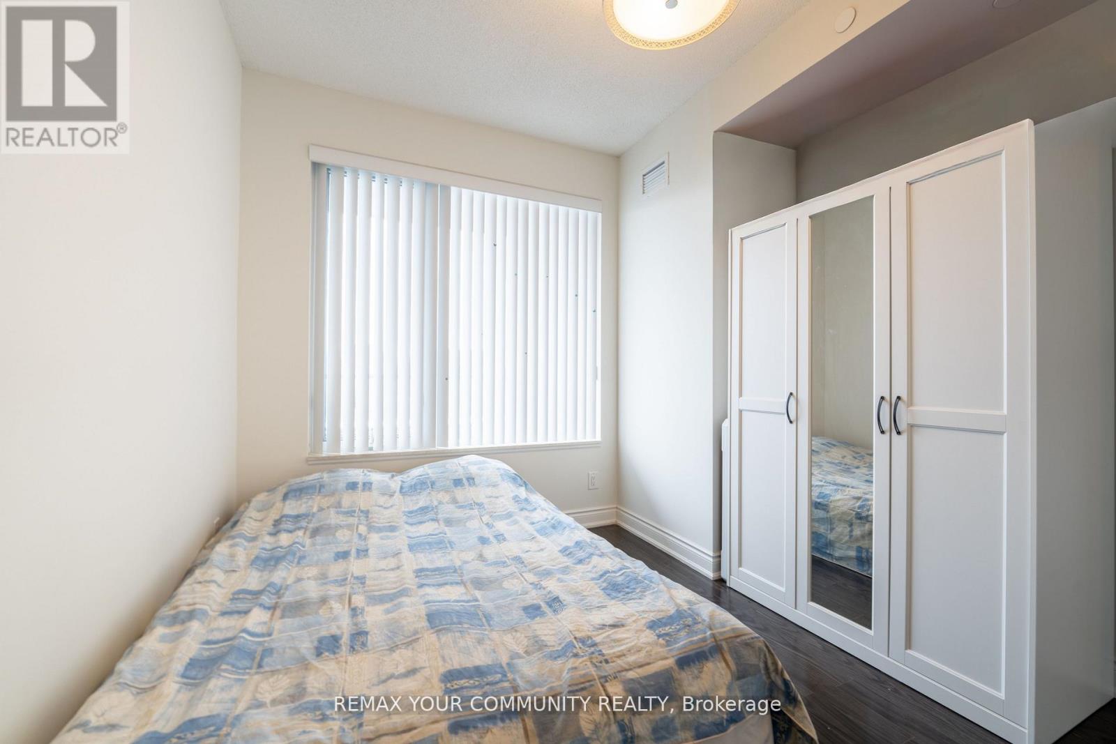 Apartment at 520 - 325 SOUTH PARK ROAD, Markham