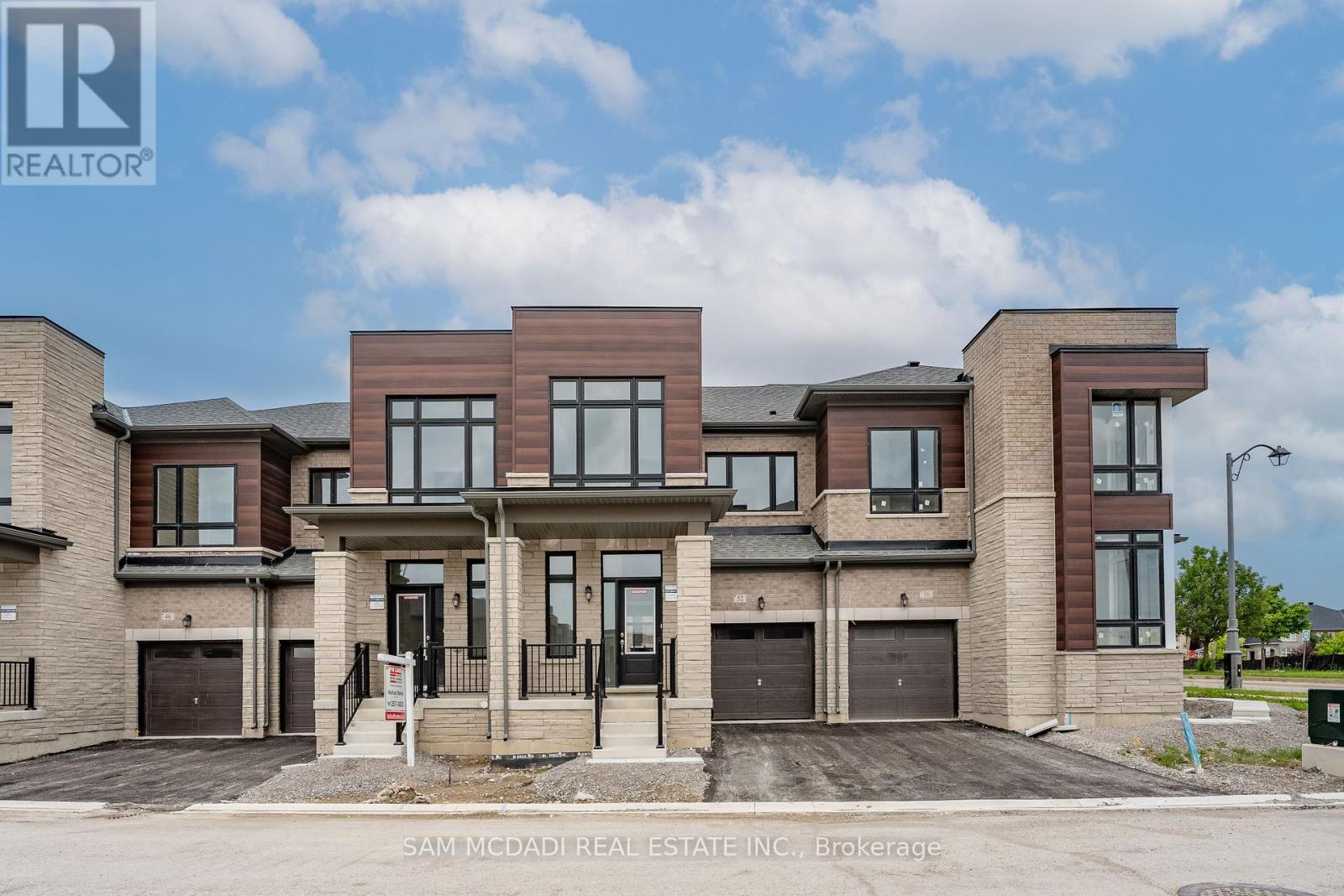 Townhouse at 52 FISH DRIVE, Aurora