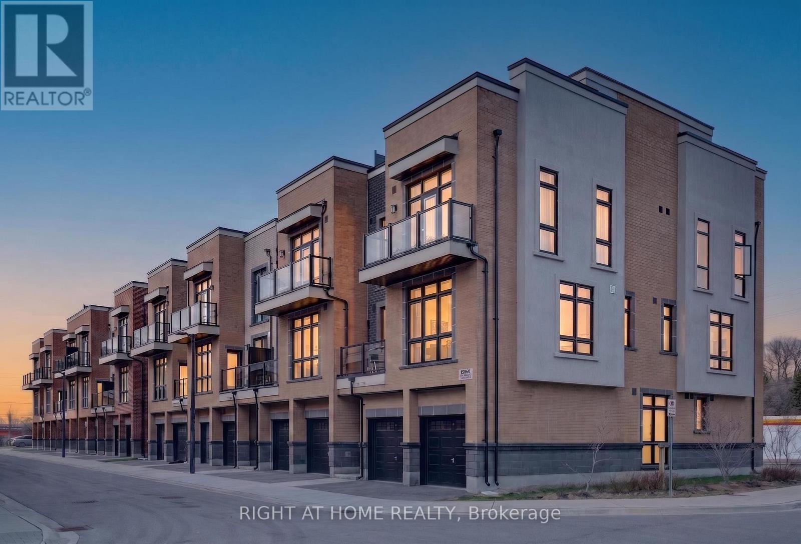 Townhouse at 1 - 12860 YONGE STREET, Richmond Hill (Oak Ridges)