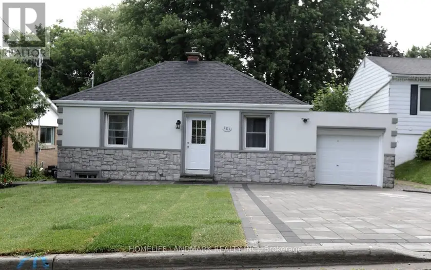 Detached at 181 NEWTON STREET E, Newmarket