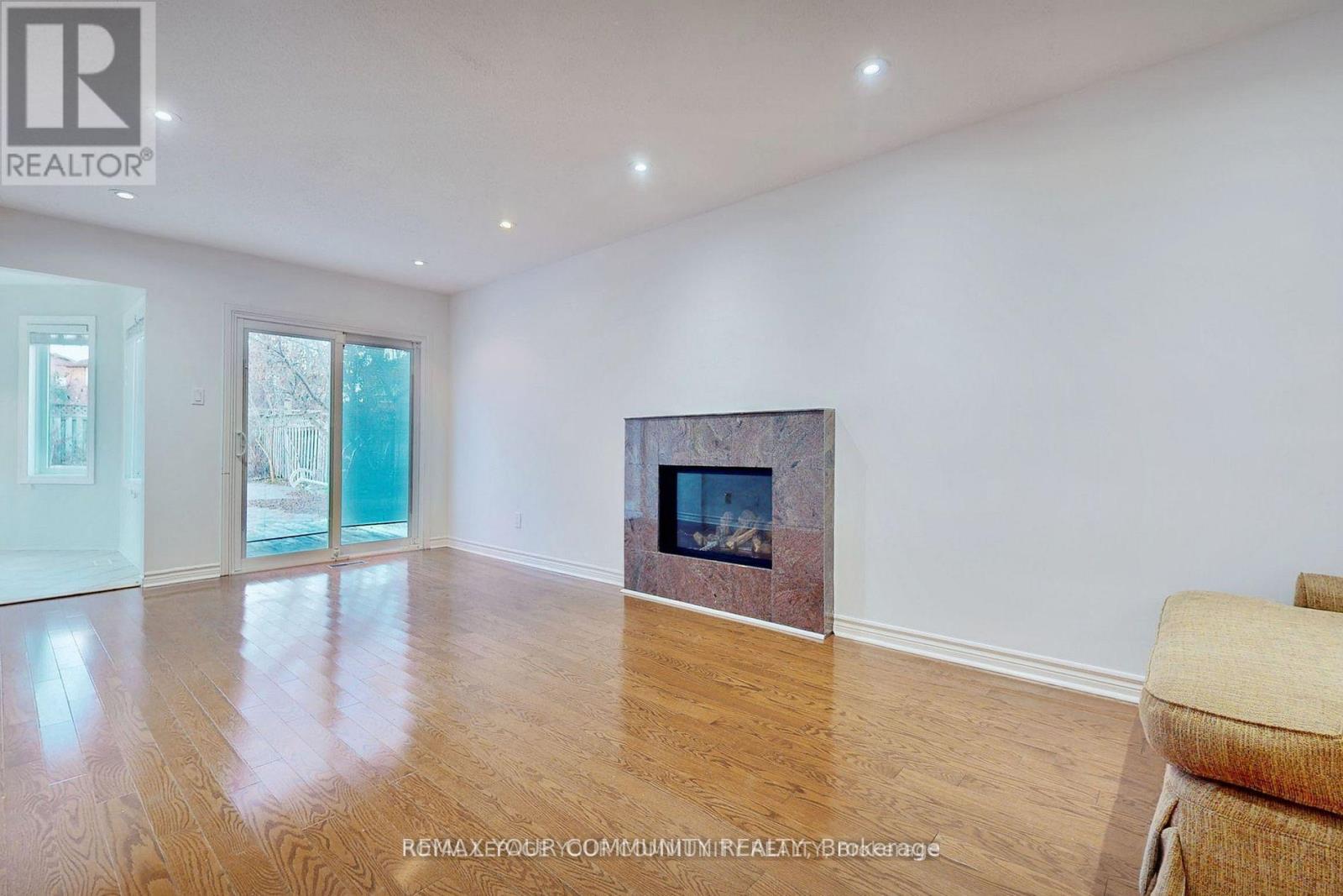 Detached at 52 MCCALLUM DRIVE, Richmond Hill