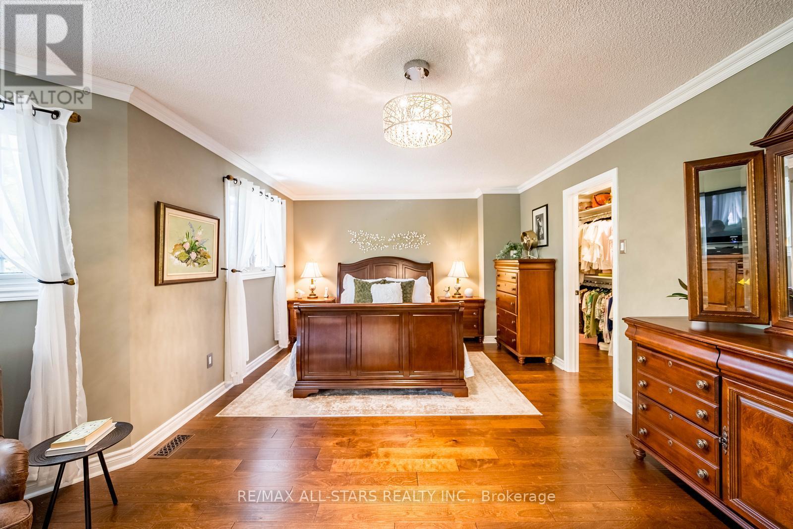Detached at 636 RUPERT AVENUE, Whitchurch-Stouffville