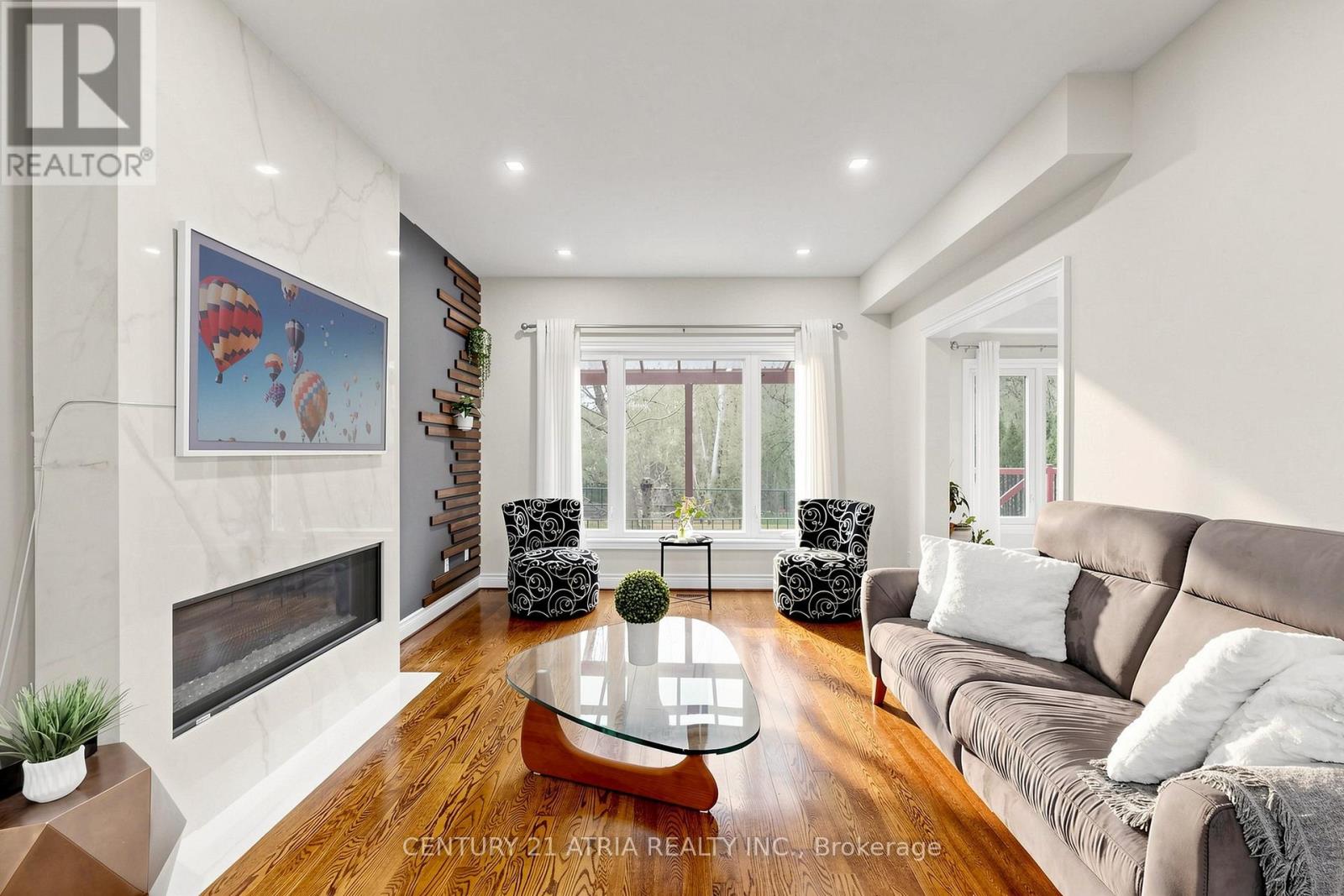 Detached at 118 MAY AVENUE, Richmond Hill