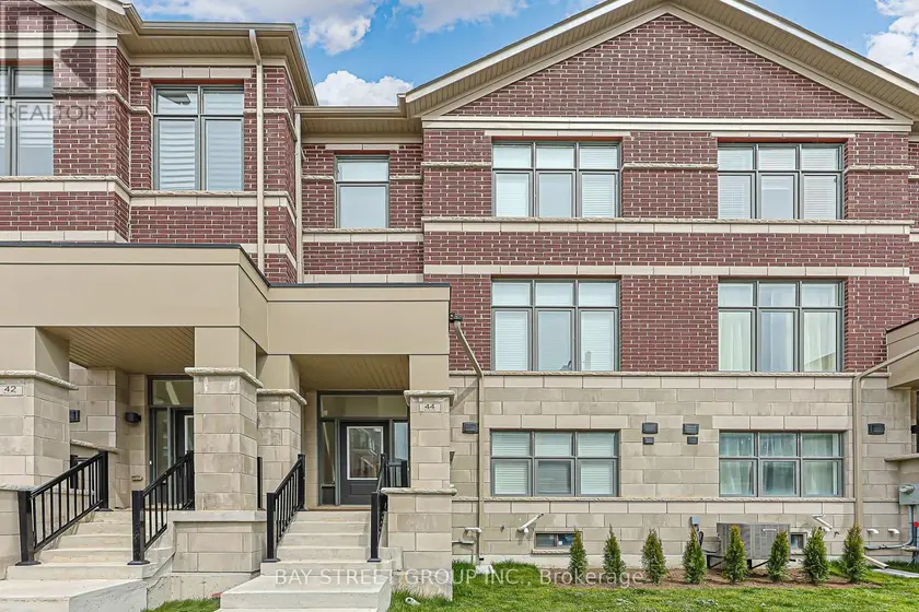 Townhouse at 44 SEINE LANE, Richmond Hill