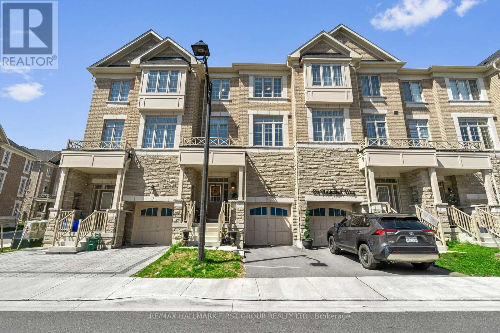 Townhouse at 22 PHILLIPSEN WAY, Markham (Cedarwood)