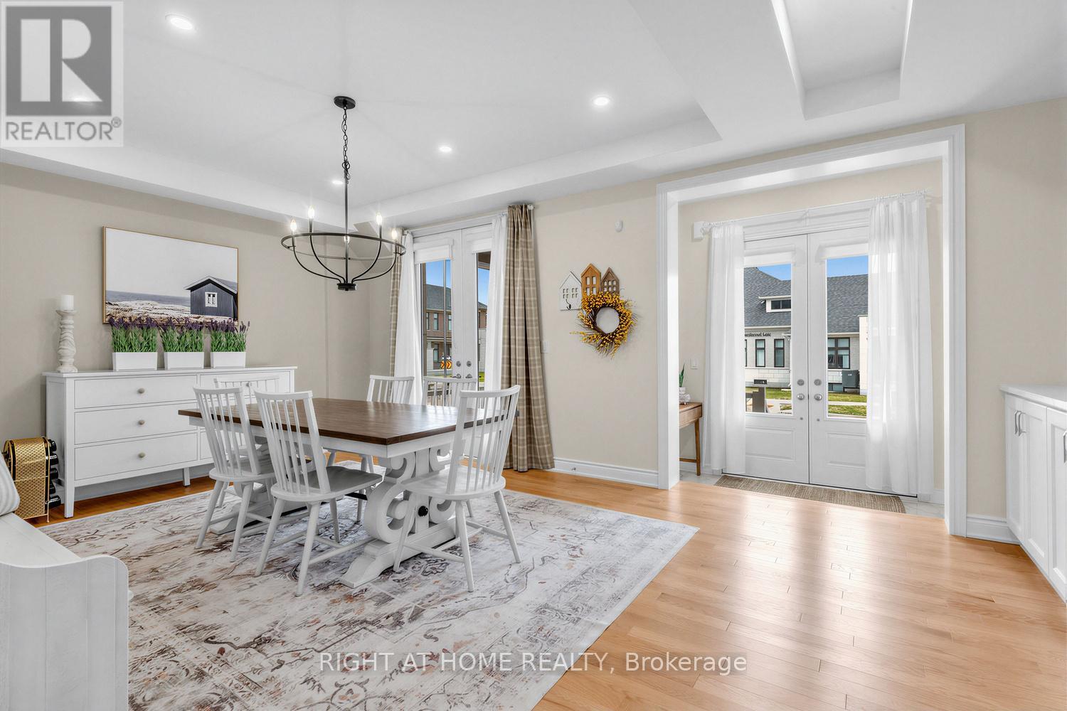 Townhouse at 12 HEARTHWOOD GATE, Whitchurch-Stouffville