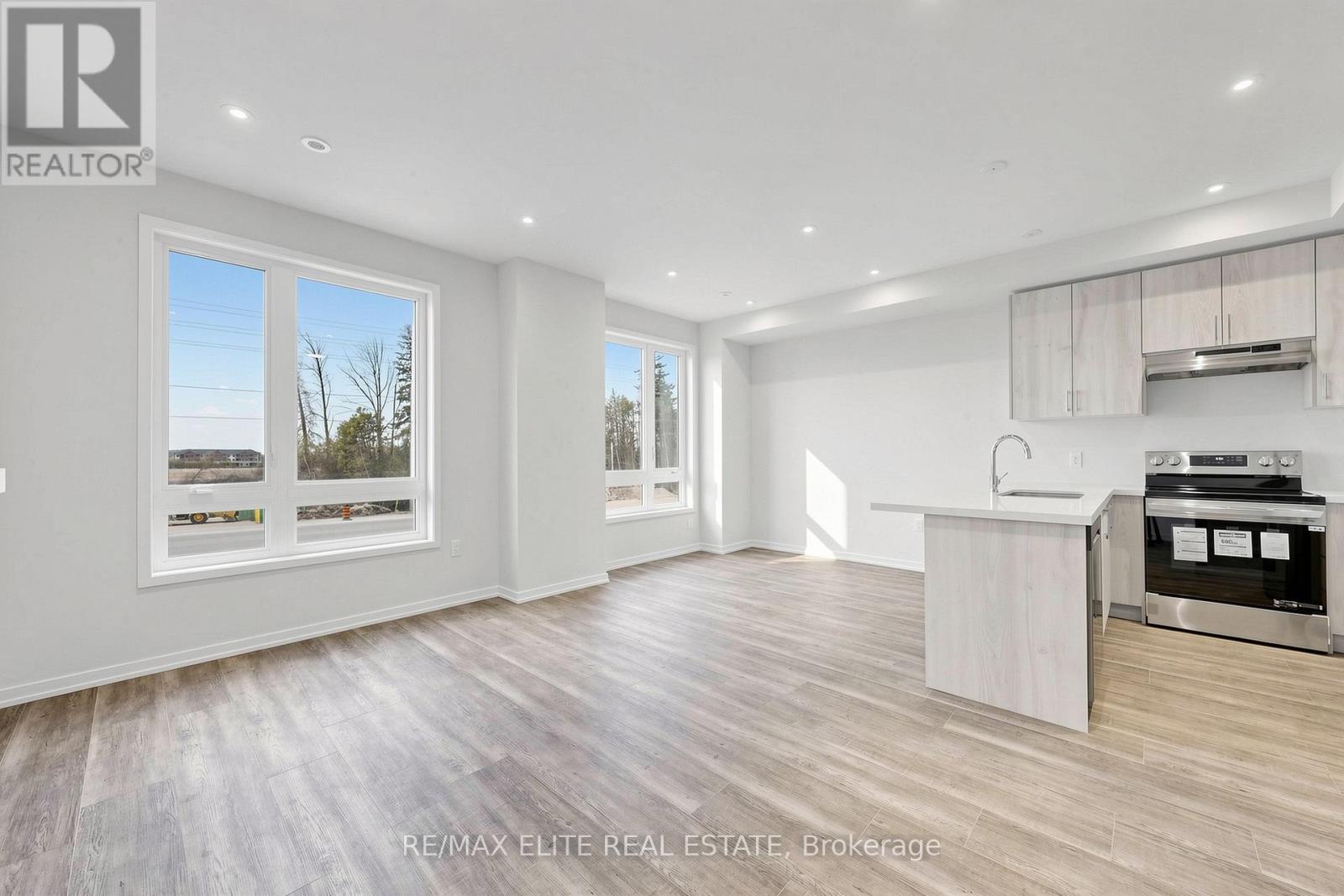 Townhouse at 1422 19TH AVENUE, Richmond Hill
