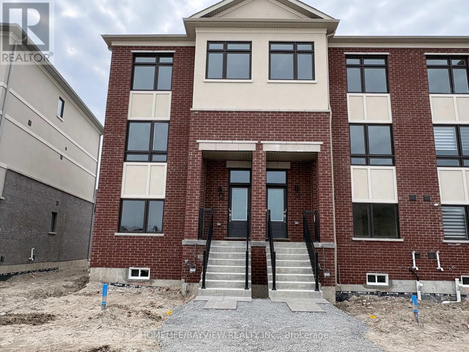 Townhouse at 12 BIG WILLOW CRESCENT, Richmond Hill
