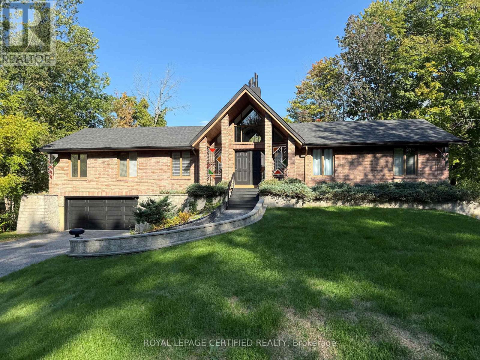 Detached at 103 SIBBALD CRESCENT, Georgina (Sutton & Jackson's Point)