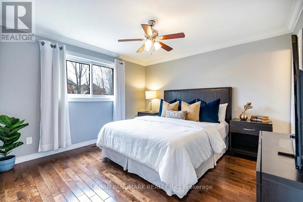 Detached at 140 RIVEREDGE DRIVE, Georgina