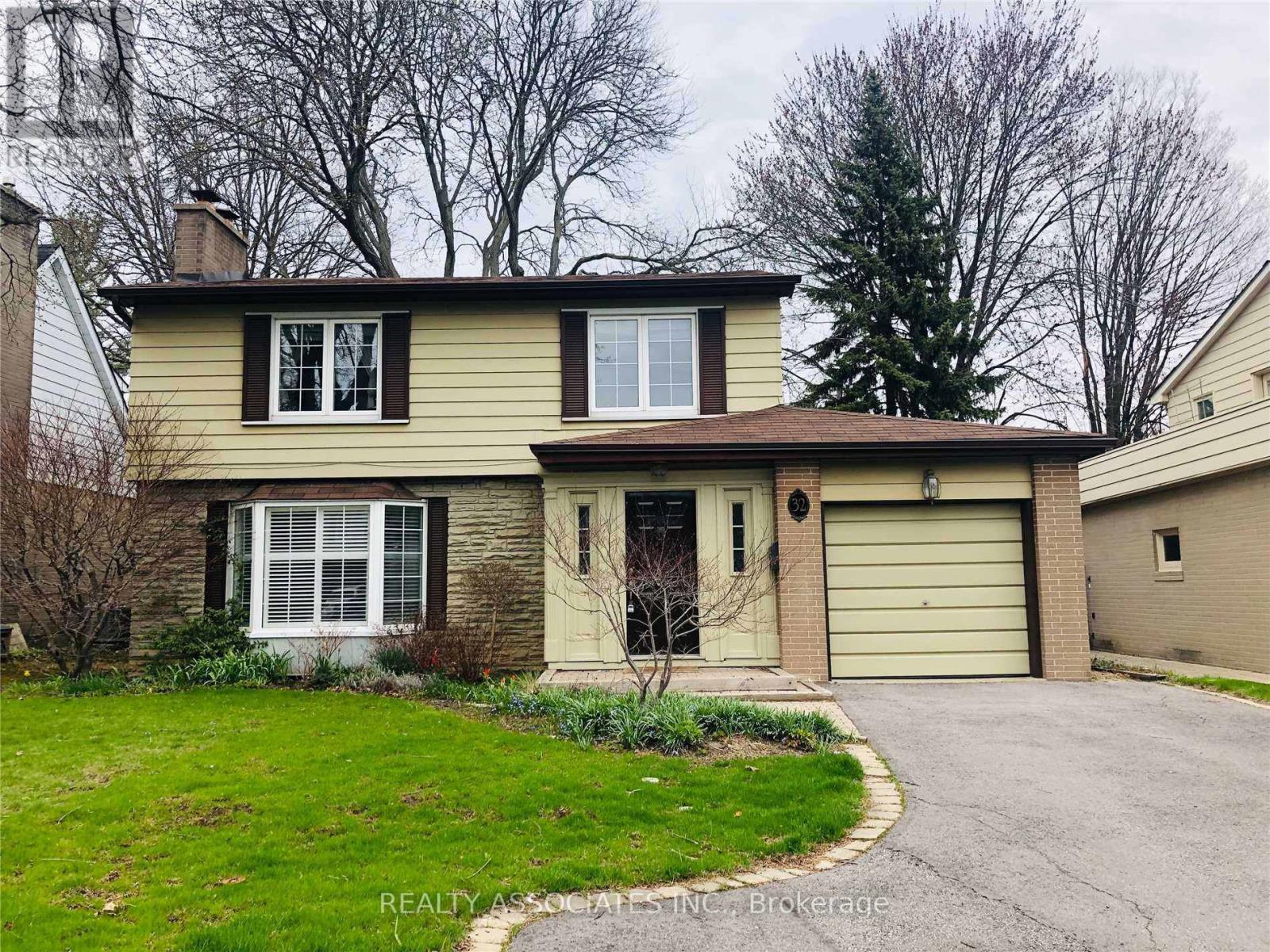 Detached at 32 ALMOND AVENUE, Markham (Grandview)