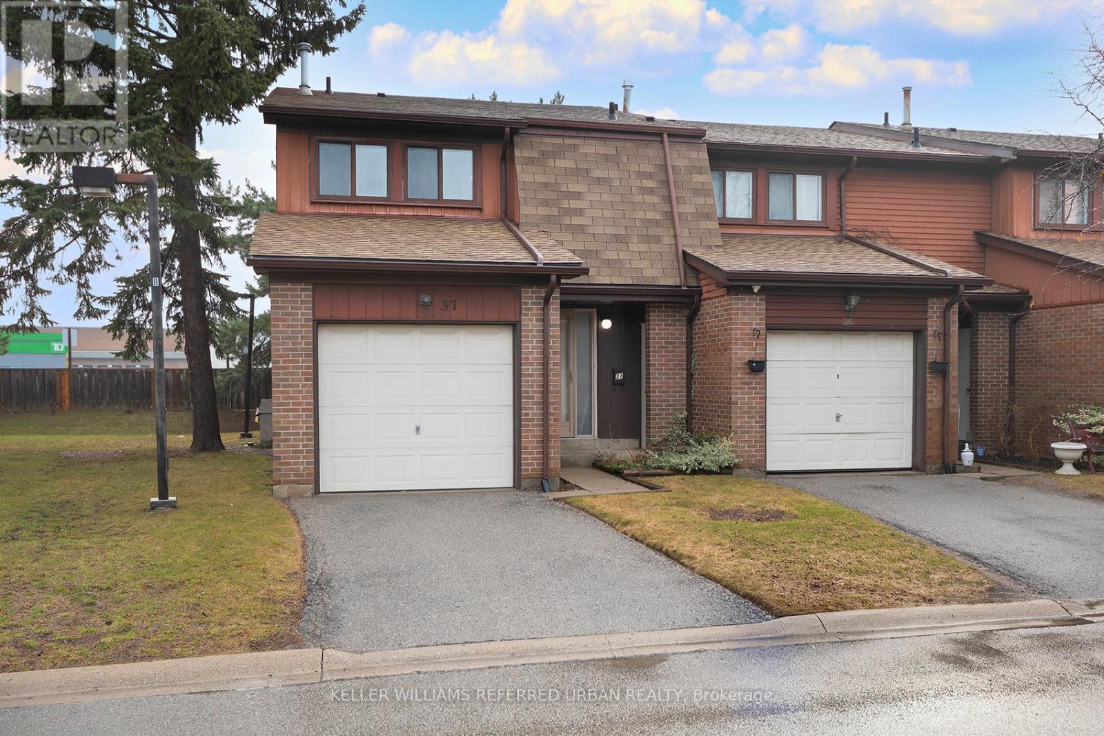 Townhouse at 37 - 11 PLAISANCE ROAD, Richmond Hill (North Richvale)