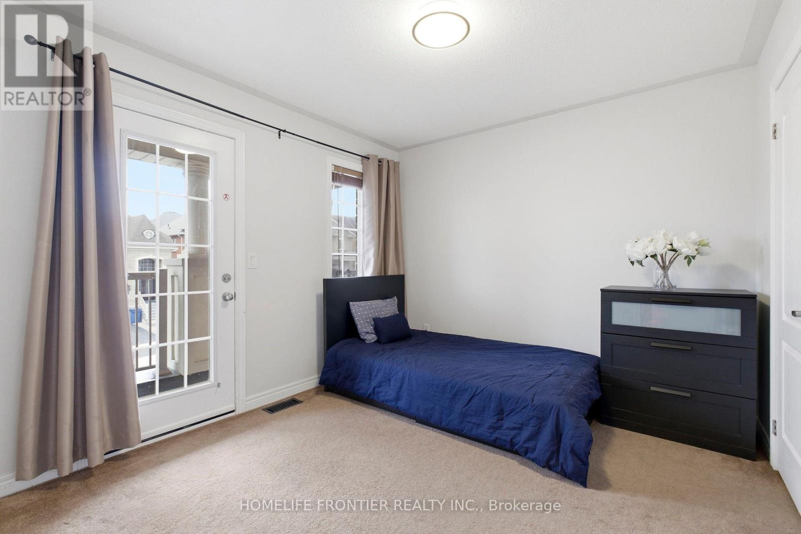 Detached at 475 KWAPIS BOULEVARD, Newmarket