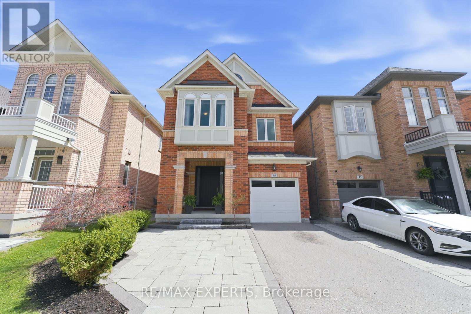 Detached at 45 BRIGHT LAND DRIVE, Vaughan (Kleinburg)