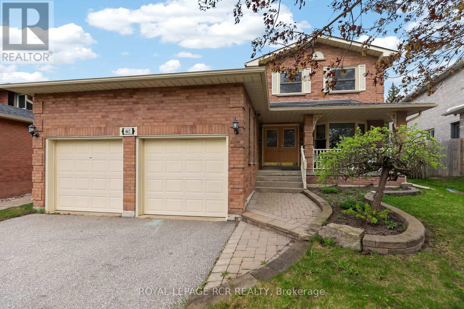 Detached at 443 HERRIDGE CIRCLE, Newmarket (Huron Heights-Leslie Valley)