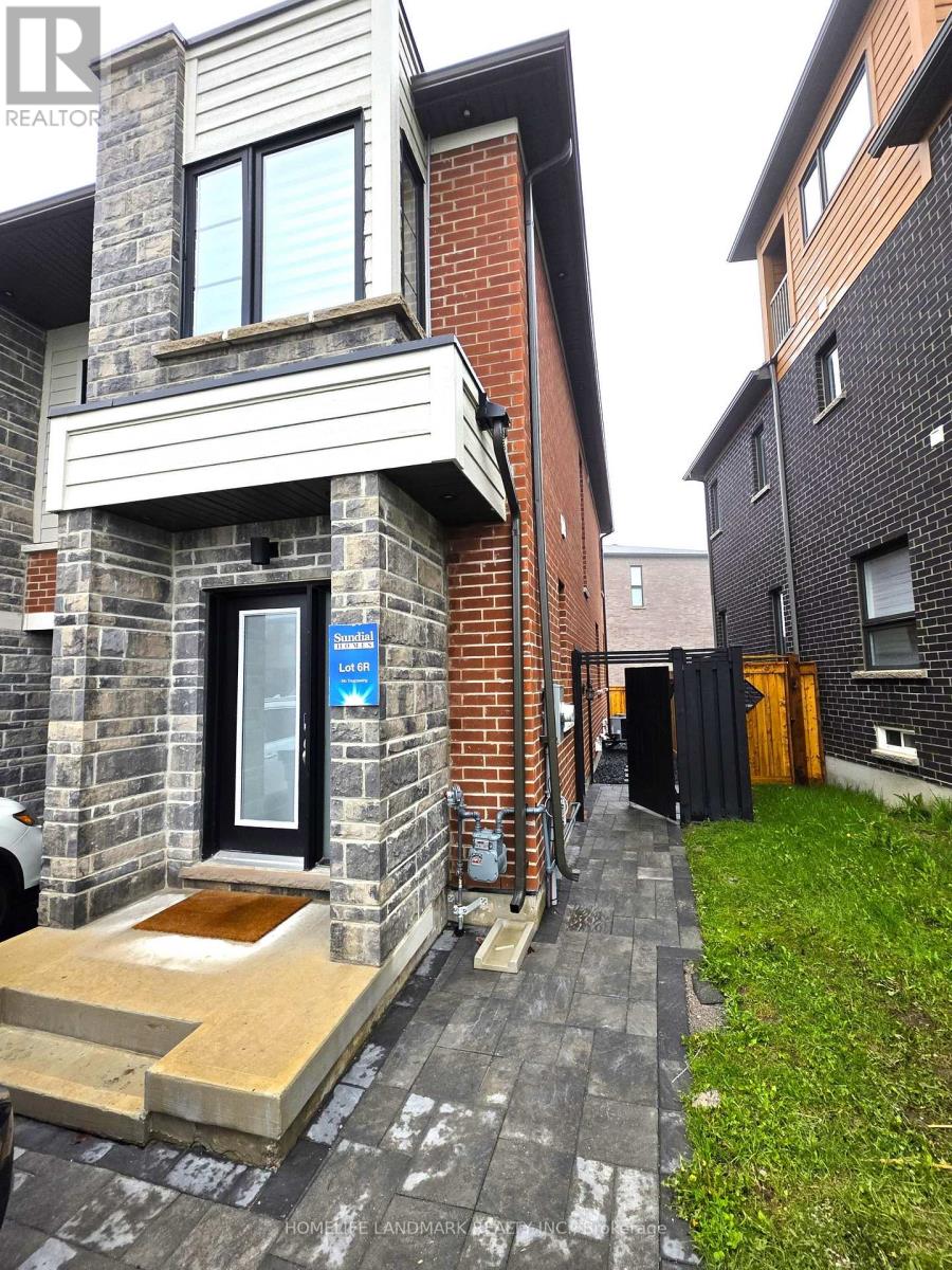 Semi-Detached/Link at BASEMENT - 143 WILLIAM BOOTH AVENUE, Newmarket (Woodland Hill)