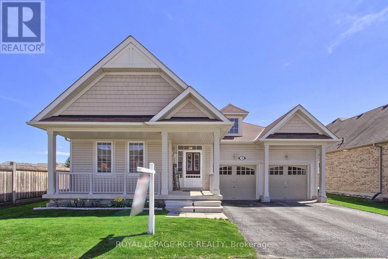 Detached at 19 WYNDHAM CIRCLE, Georgina (Sutton & Jackson's Point)