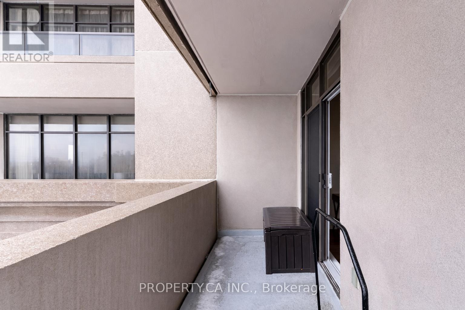 Apartment at 305 - 9235 JANE STREET, Vaughan